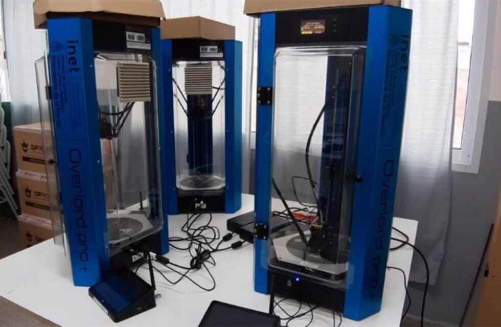 Nación entregó impresoras 3D y laboratorios tecnológicos a escuelas santafesinas