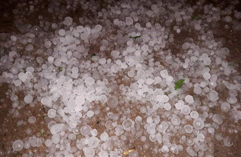 Se produjo una fuerte caída de granizo en algunas localidades catamarqueñas