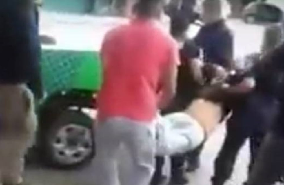 Vecinos detuvieron a un motochorro que asaltó a una docente en Quilmes