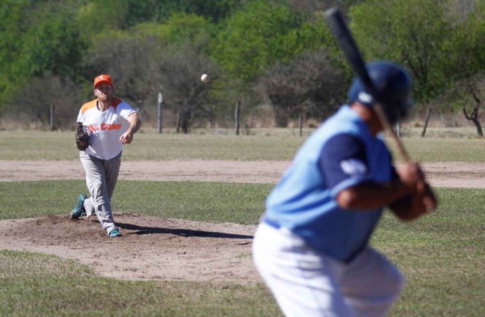 Béisbol: Falcons, imparable en Córdoba y gran lucha de Pampas e Infernales en la Norte