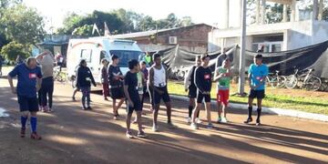 Se realizó en Santa Ana una maratón libre de humo de tabaco\u002E (Twitter: @leoceluloide)