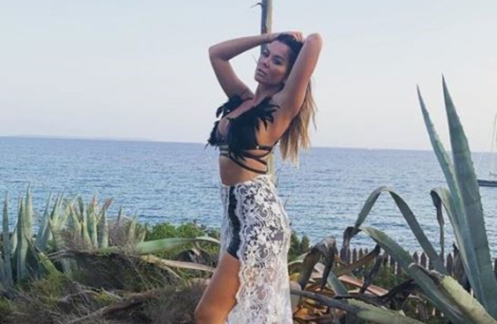 Karina Jelinek sorprendió con un anuncio en Instagram: se casa otra vez