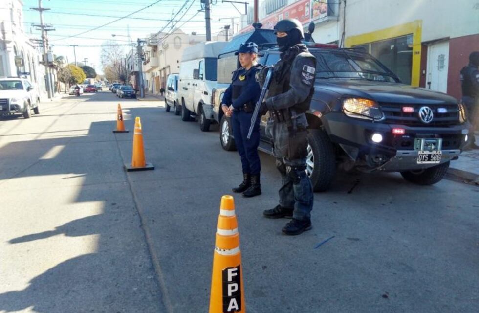 En su trabajo, vendía cocaína y marihuana: fue detenido