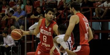 El Chuzito González fue el goleador de la Gloria con 18 puntos\u002E