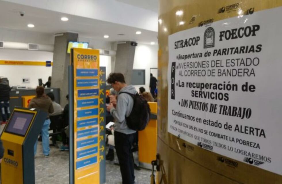 Estado de asamblea permanente en el Correo Argentino