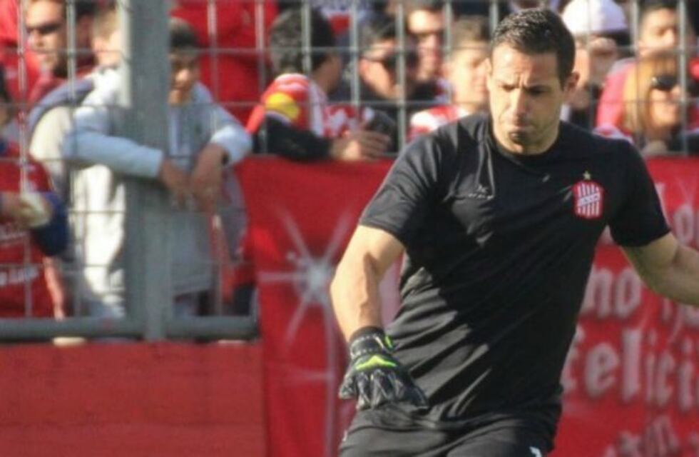 Jorge Carranza, muy cerca de volver a atajar en Instituto