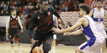 Continúa la disputa del Súper 10 Solidario de Básquet\u002E