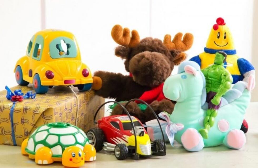 La caravana de Reyes sale por las calles de Río Cuarto