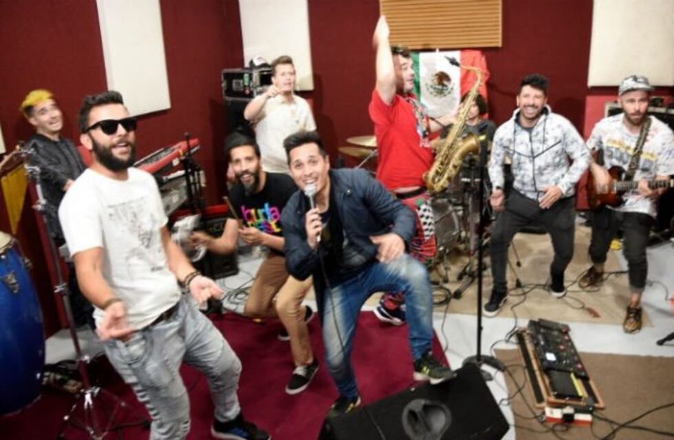 Los Caligaris presentan su nuevo DVD "El Show Más Feliz Del Mundo" en Córdoba
