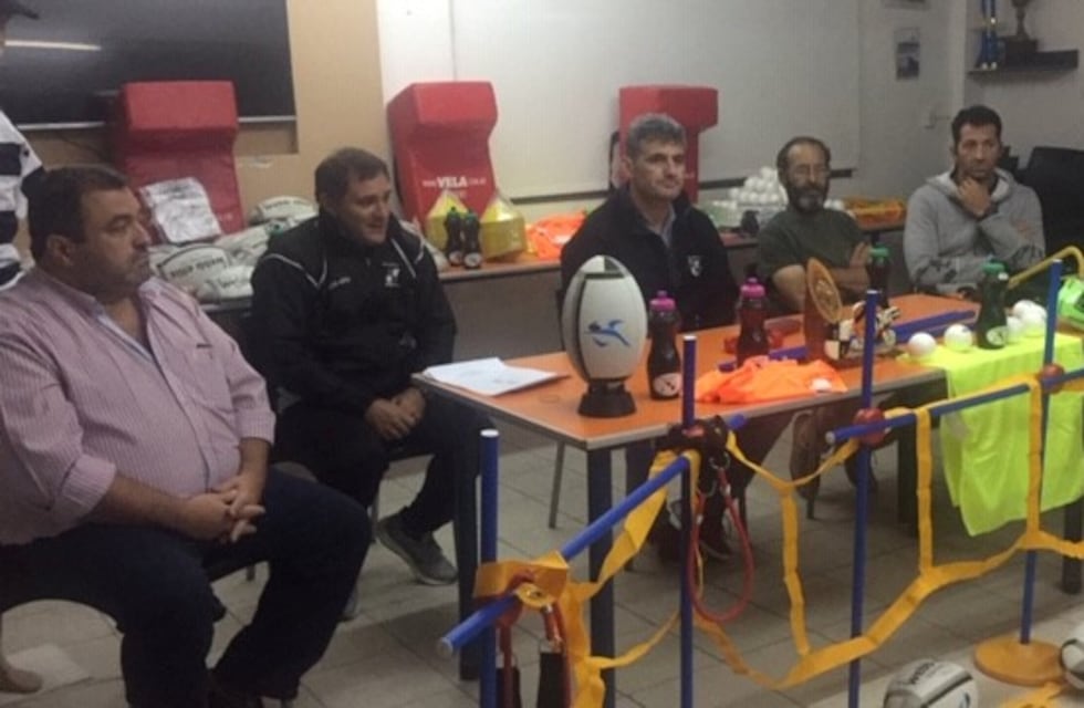 Club San Jorge presentó nuevo material deportivo