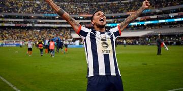 Monterrey's Leonel Vangioni celebrates after winning the Mexican Apertura Tournament final against America, at the Azteca stadium in Mexico City, on December 29, 2019\u002E (Photo by ALFREDO ESTRELLA / AFP)