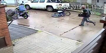 Violento robo a una mujer por parte de motochoros en Río Cuarto.