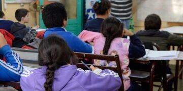 Con esta ley el profesional de la educación quedará más protegido, ya que muchas veces viven en las mismas zonas de sus agresores\u002E