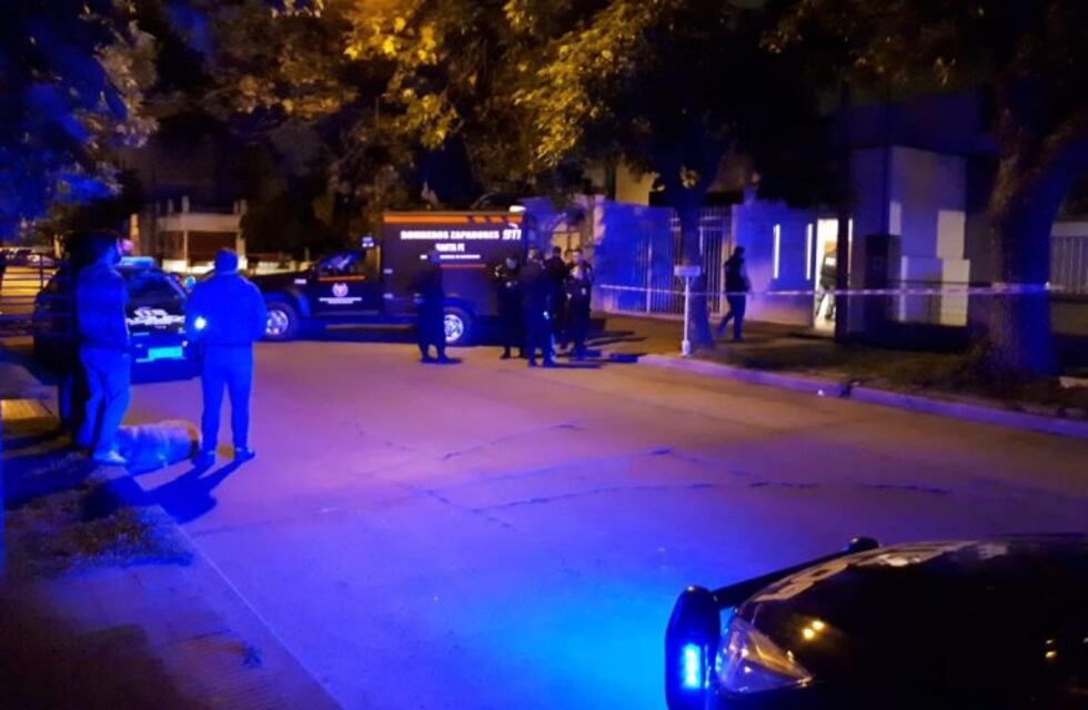 Hallaron muerto a un matrimonio y su hijo cuadripléjico quedó solo y deshidratado
