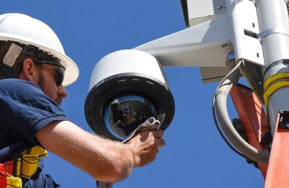 Instalan cámaras de seguridad en Bernardo de Irigoyen