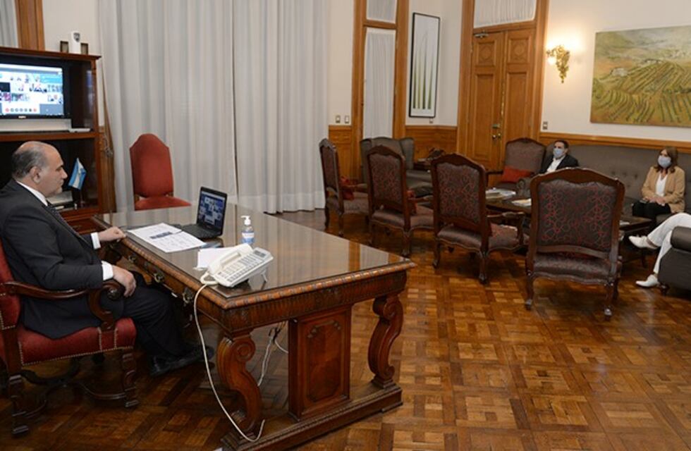 Juan Manzur: "Estamos siguiendo la evolución normal de esta pandemia"