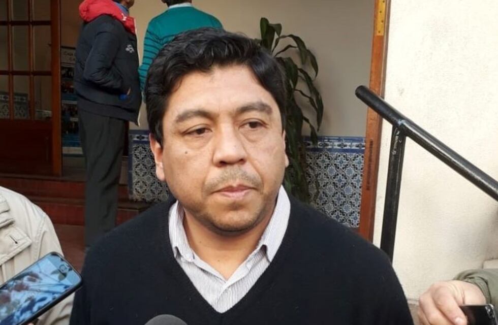 "En la crisis, lo primero que hay que abordar es el tema del trabajo", dice Mendieta