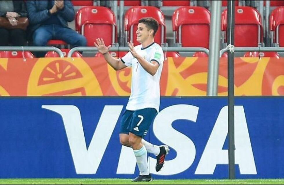 Julián Alvarez fue titular en el triunfo del Seleccionado Argentino