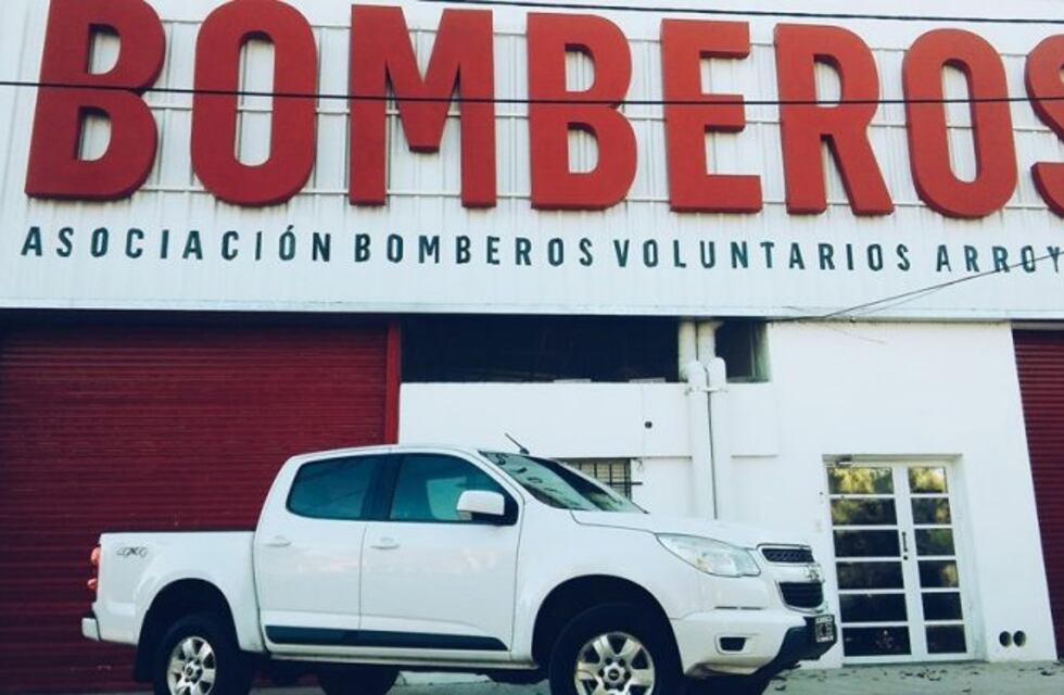 Bomberos Arroyito incorporó 2 unidades a la flota