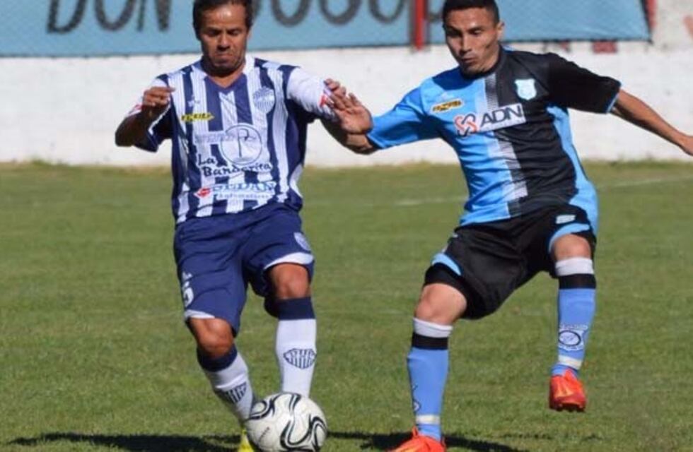 Libertad le ganó a San Francisco y hace sufrir a Sporting