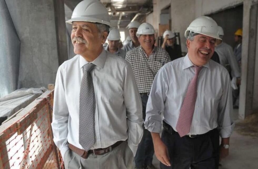 Procesaron a Julio De Vido y a José López por coimas y fraude en el "caso Skanska"