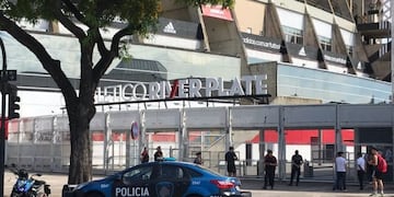 Desalojaron el Monumental por una amenaza de bomba\u002E (Twitter)