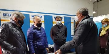 Acastello visitó la empresa Tantal en Santa Rosa, donde fue recibido por su propietario, José Taglioretti\u002E