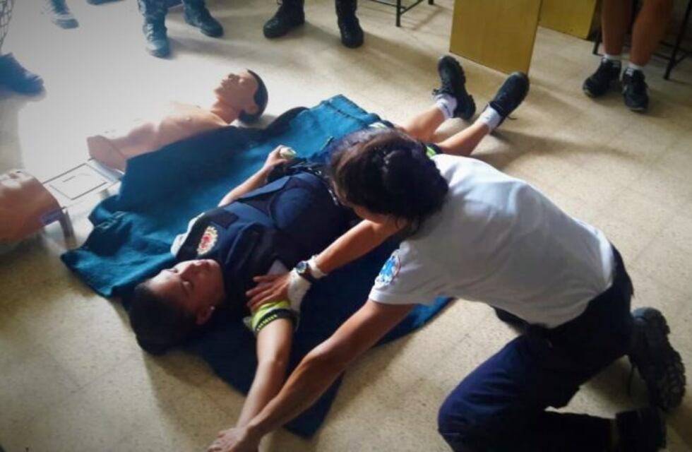 Capacitaron a policías en primeros auxilios