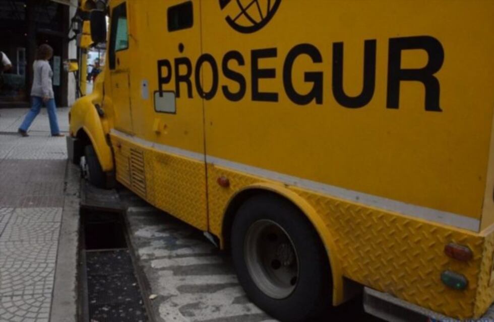 Demoran a conductor de camión de caudales por presunto intento de abuso sexual