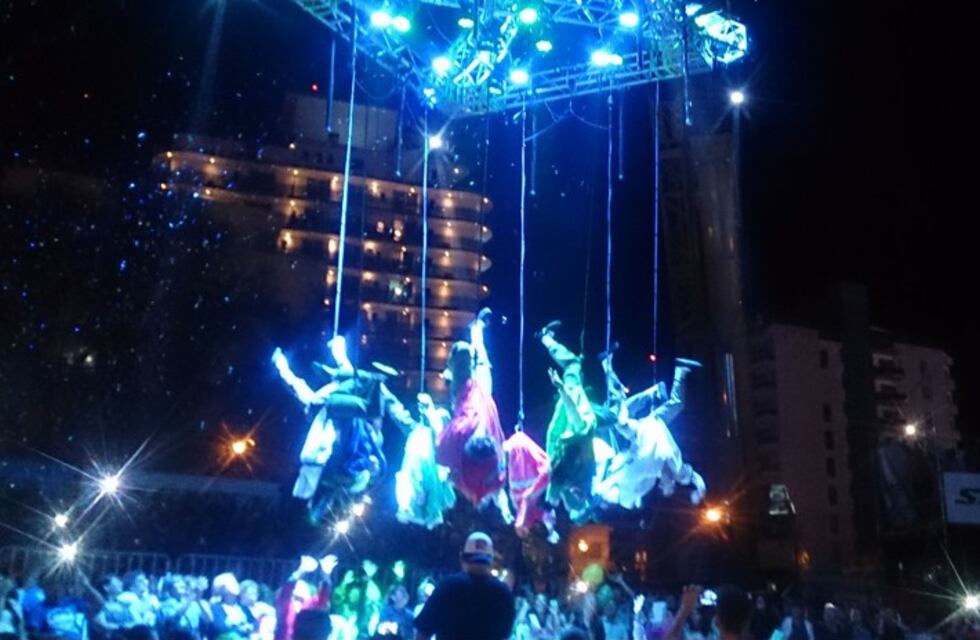 Carlos Paz abrió su temporada de espectáculos y actividades