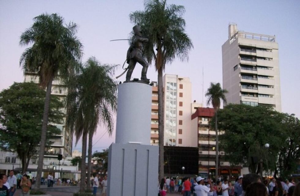 Realizan testeos gratuitos de VIH en la Plaza Cabral