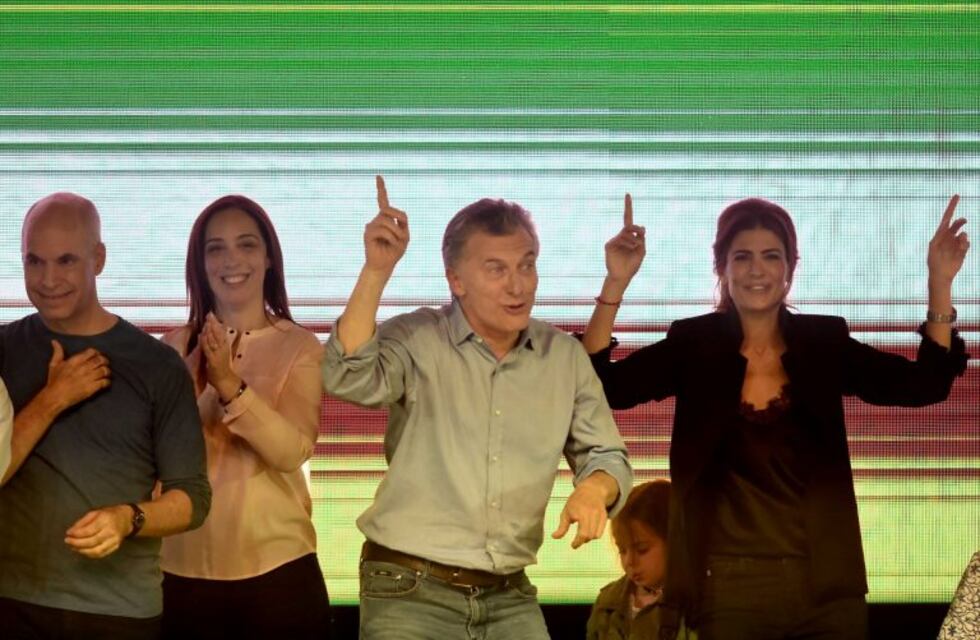 Mauricio Macri volvió a bailar al ritmo de Gilda y Maluma