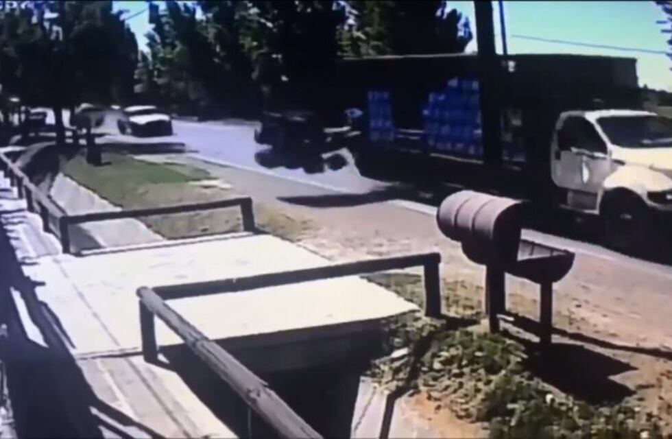 Una ondulación en la calzada casi provocó un siniestro en Guaymallén