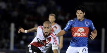 DYN602, BUENOS AIRES 16/04/16, TIGRE VS\u002E RIVER PLATE\u002E\r\nFOTO:DYN/PABLO AHARONIAN\u002E cancha de tigre campeonato torneo primera division 2016 2017 futbol futbolistas partido tigre river plate