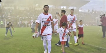 Troche, el goleador enojado por el arbitraje del correntino Pérez\u002E (MisionesOnline)