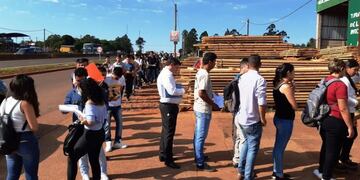 Garupá gente que busca trabajo\u002E (Misiones Online)