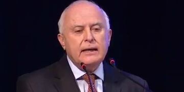 El gobernador Miguel Lifschitz presentó una propuesta para cobrar la deuda de coparticipación de la Nación con Santa Fe\u002E (Facebook)