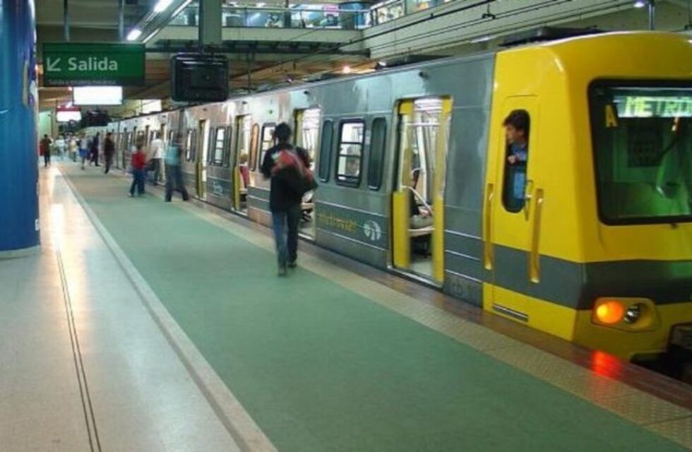 Tras el paro en la línea D, Metrovias suspendió a 70 empleados