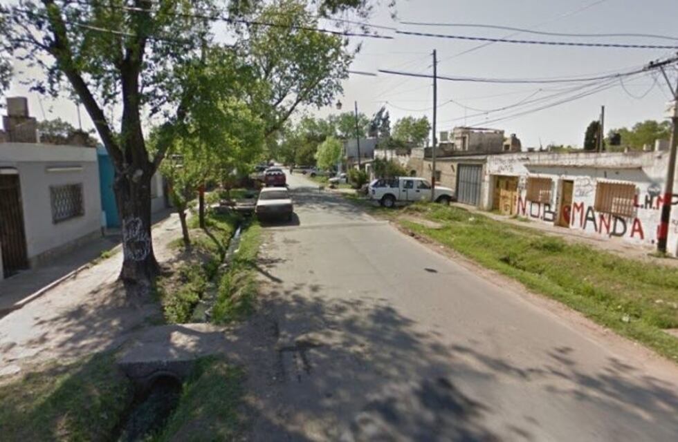 Atacó a su propia madre a machetazos y fue detenido