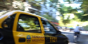 Taxis viejos: en Mendoza el 65% tiene más de cinco años y hay uno solo 2018