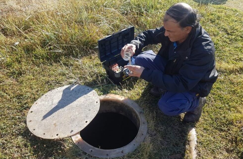 Control y mantenimiento del servicio de agua potable en el paso fronterizo San Sebastián