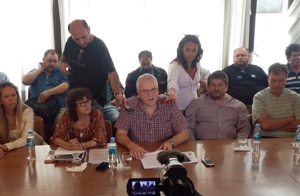 Gremios santafesinos se unieron para rechazar el reforma laboral del Gobierno nacional