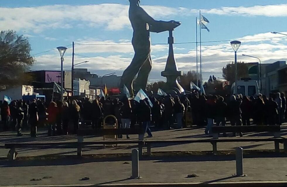 Los trabajadores municipales reclaman recomposición salarial