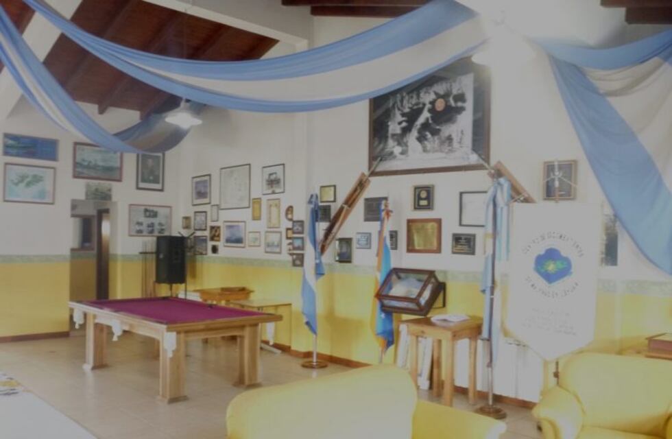 ¿Cómo se formó el centro de Ex Combatientes de Malvinas en Ushuaia?