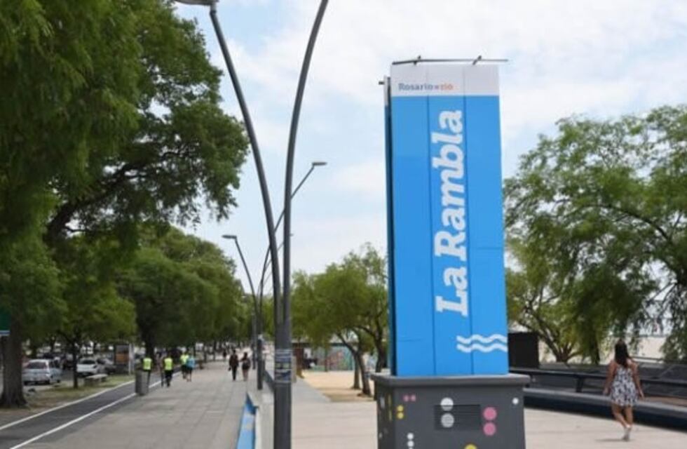 Se presentaron 8 ofertas para explotar comercialmente los bares de la Rambla