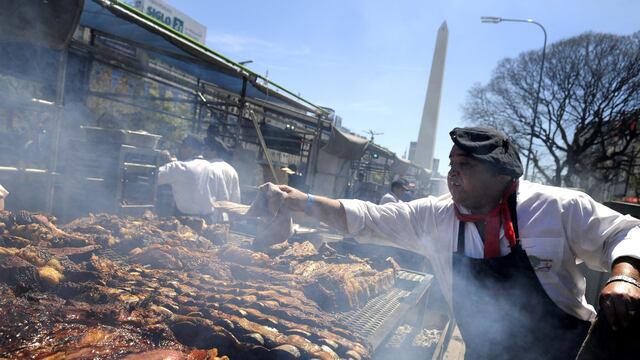 El asado, una pasiu00f3n porteu00f1a.