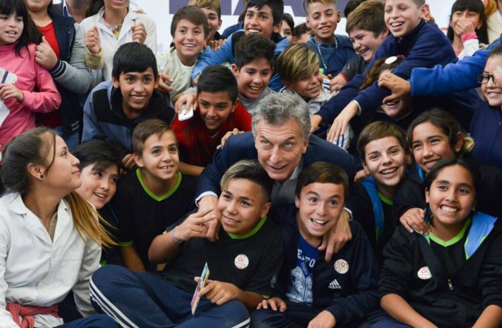 Así bromeó Macri a un niño mendocino hincha de River