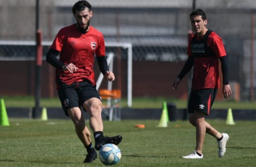 Manuel Guanini entrenó en Newell's tras recibir el alta por coronavirus