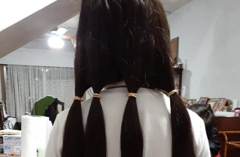 Niña donó su cabello para hacer pelucas