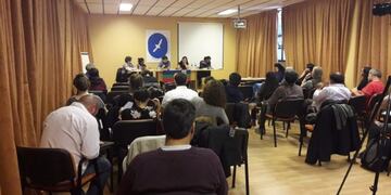 Coloquio en la Universidad\u002E